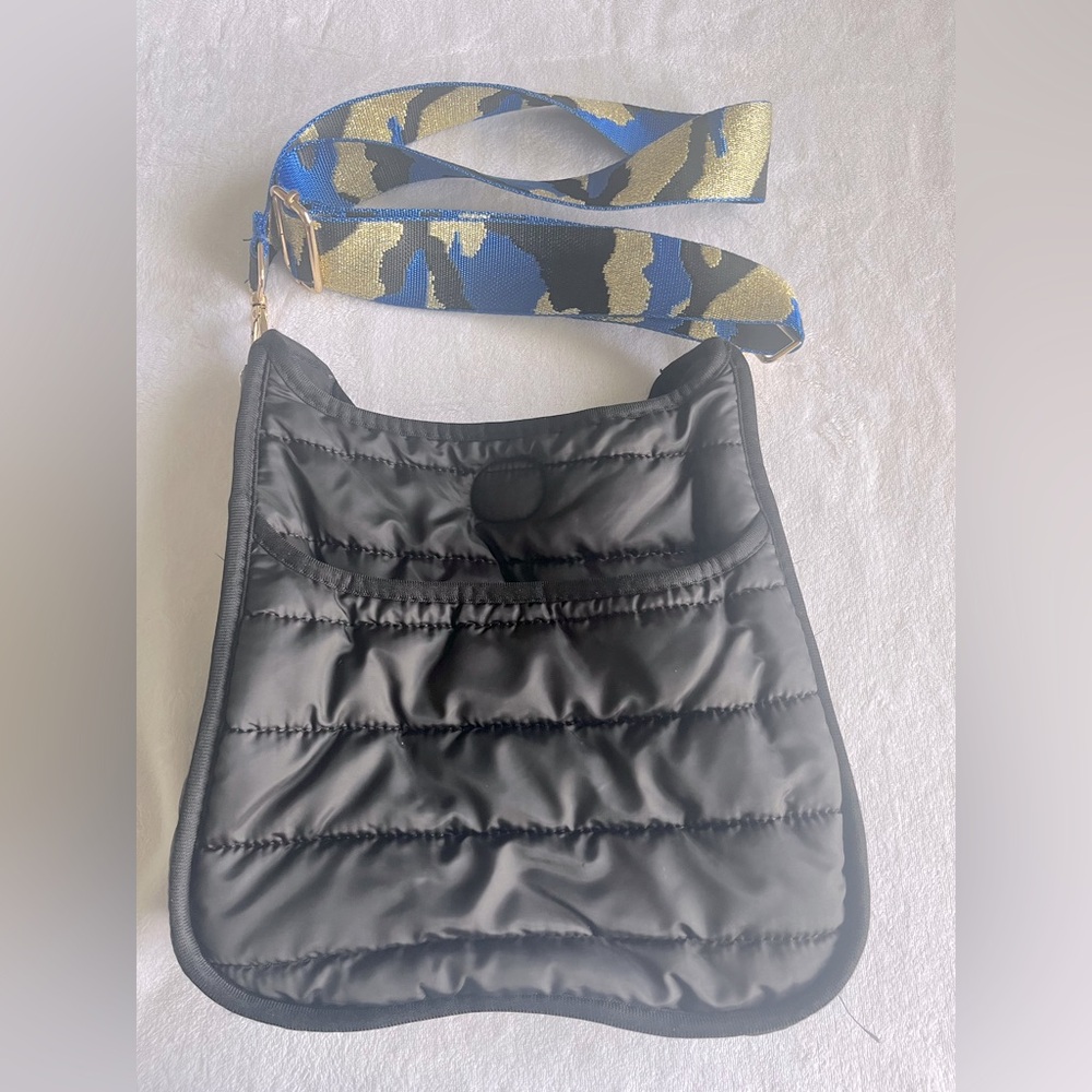 Chic Black Quilted Crossbody Bag
